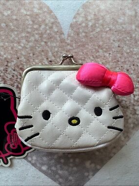 Hello Kitty Quilted Coin Purse with Pink Bow